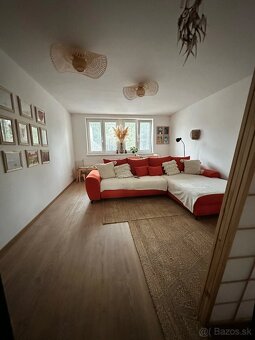 4iz rodinný dom pri OC VIVO so záhradkou - 4