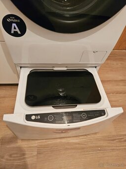 LG TWINWash Mini – malá pračka pod klasickou, TOP stav - 4