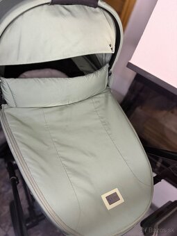 Cybex priam 4.0 leaf - 4