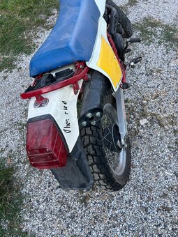 Cagiva T4 - 4