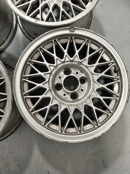 4x100 styling 5 r15 - 4