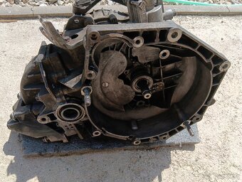 Prevodovka m32 - 4