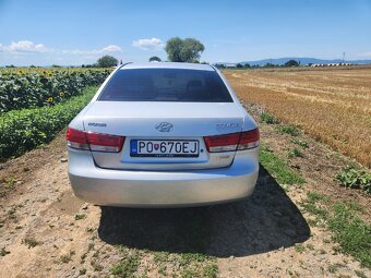 Hyundai sonata 2.0 crdi - 4