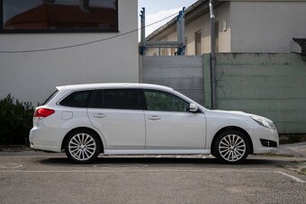 Subaru Legacy 2.0 D AB Classic - 4