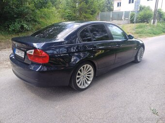 BMW E90 2.0d - 4