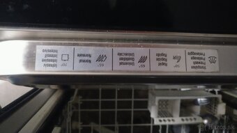 Vstavaná umývačka riadu Whirlpool 60cm - 4