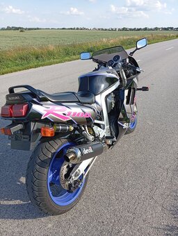 Suzuki GSX-R 1100. - 4
