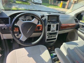 Predam chrysler grand voyager 2.8 - 4