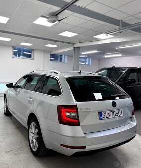 Skoda Octavia 2.0TDI DSG 4x4 Style - 4