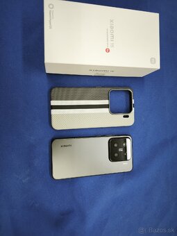 Xiaomi 15 5G 12 GB / 512 GB - 4