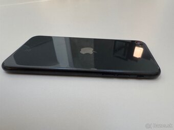 Predám Apple iPhone SE 2020 64GB Black ako nový + 3 obaly - 4
