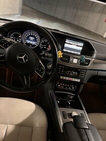 Mercedes-Benz E350 - 4