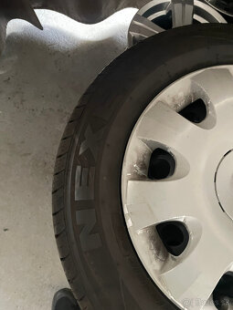 Letne kolesa na plech. diskoch s puklicami Skoda 195/65 r15 - 4