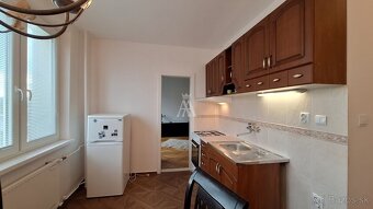 1 IZBOVÝ BYT, AZOVSKÁ, KOŠICE NAD JAZEROM - 4