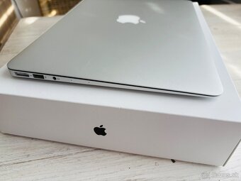 Apple MacBook Air 2017 - 4