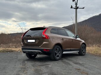 Volvo XC60 D5 AWD 2010 - 4