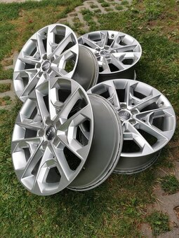 Originál elektrony strieborná perleť AUDI 5x112 R18 8J ET45 - 4