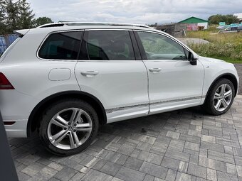 VW Touareg 3.0 tdi R line - 4