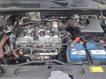Toyota rav4 2.2 d-cat - 4