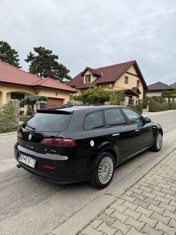 ALFA ROMEO 159 SPORTWAGON 1,9 DIESEL MANUÁL - 4