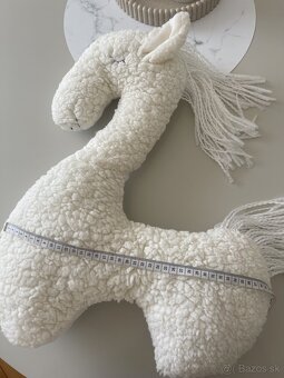 Newborn fotenie - rekvizita konik - 4