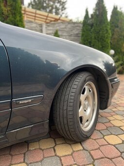 Mercedes Benz CLK 230 Kompressor - 4