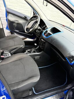 Peugeot 206+ 1.4 benzin Rv: 2009 - 4