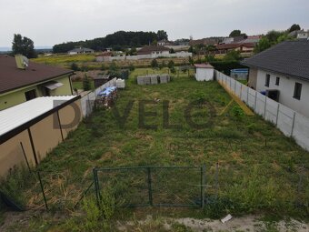 Na predaj stavebný pozemok v obci Malé Leváre - 4