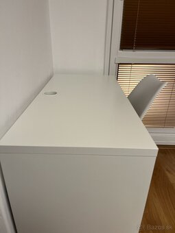 PREDÁM SET - stolík aj stolička s podložkou - 4