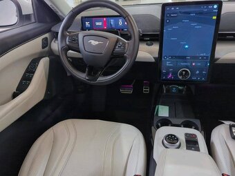 Ford Mustang Mach-E 98,7kWh Premium AWD MAX - 4