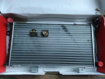 LADA NIVA-vodná pumpa - 4