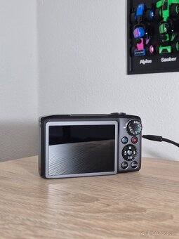 Canon PowerShot SX270 HS - 4