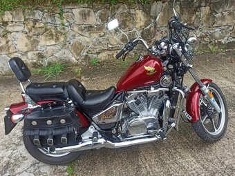 Honda SHADOW VT700C - 4