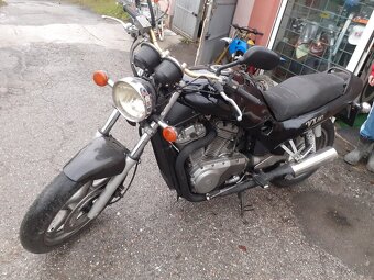 Suzuki vx800 - 4
