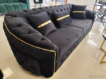 Chesterfield - 4