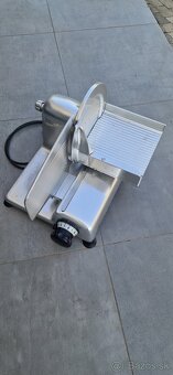 Profesionálny elektrický krájač BIZERBA – plne funkčný - 4