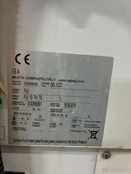 Zmrzlinová vitrína ISA FIJI 12 RB TB velk L - 4