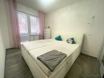 PRENÁJOM: MODERNE ZREKONŠTRUOVANÝ 2-IZBOVÝ BYT NA ROZKVETE - 4