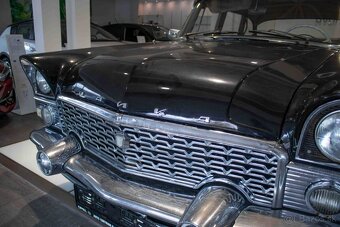 Čajka GAZ M13 - 4