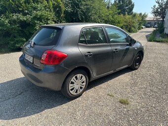 Toyota Auris 1,6 VVTi - 4