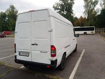 Mercedes Sprinter obytný - 4