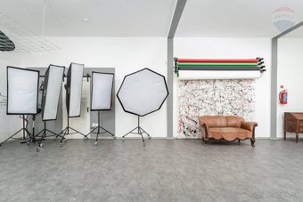 Predaj: budova na podnikanie, obec Trhová Hradská - 4