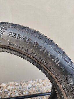 2x 235/45R18 Zimné pneumatiky Continental - 4