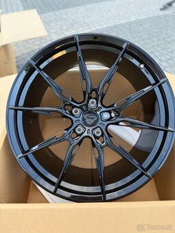 Kované kola Forged 21” a 22” vhodné na Porsche 911 992 - 4