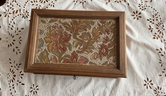 Drevenná skrinka/ šperkovnica - 4