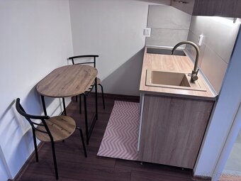 Ponúkam do dlhodobého prenájmu garsónku. - 4