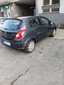 Opel Corsa 1.2 benzín - 4
