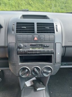 Volkswagen Polo 1,2 benzín - 4