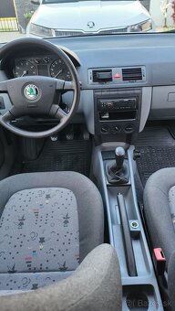 Predám Škodu Fábia 1,2 HTP Benzín,iba 60475 km - 4