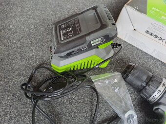 Aku vŕtací skrutkovač LUX-TOOLS 1 PowerSystem s baterkou - 4